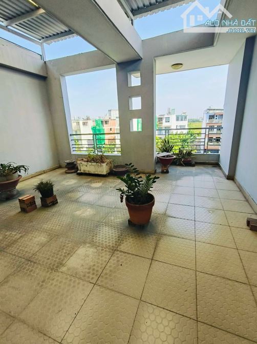 🌊 NHÀ MẶT TIỀN 4 TẦNG VIEW CÔNG VIÊN - NGAY ĐẠI HỌC KINH TẾ TPHCM - 5X20 💸 Giá CHỈ 7.xTỶ - 6