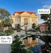 Biệt Thự Sân Vườn Quận 2-Full Nội Thất Cao Cấp, Sân Vườn, Hồ Cá Koi - 652m2 - Giá 39,9 Tỷ