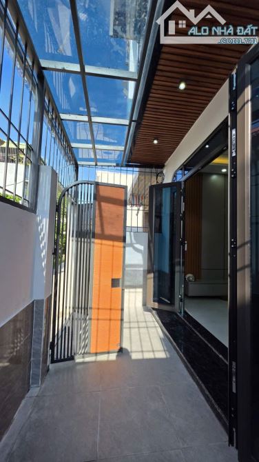 Bán nhà xây mới tại Quỳnh cư Hồng bàng