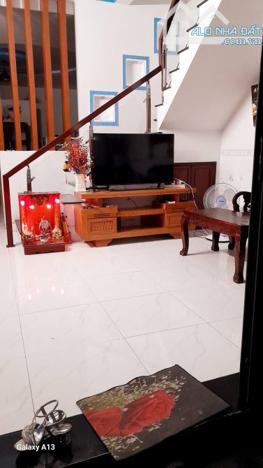 BÁN NHÀ KV4 GẦN BẾN PHÀ XÓM CHÀI ĐỐI DIỆN BÊN KIA SÔNG CẦN THƠ LÀ BẾN NINH KIỀU - 1