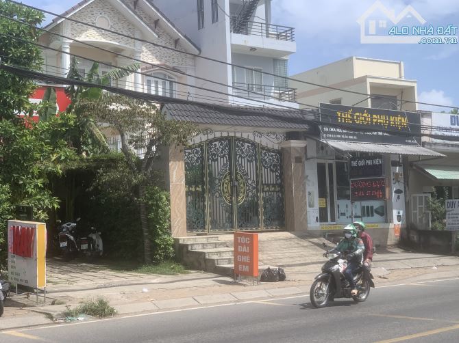 Bán nhà mặt tiền Quốc lộ 50, Bình Hưng, diện tích 254m², vị trí kinh doanh đẹp - 1