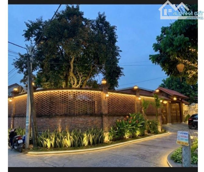 Bán biệt thự Đà Nẵng. 750m2 ngang 28m, lô góc. Khu Lệ Sơn, cạnh trục Nam Kỳ Khởi Nghĩa - 1