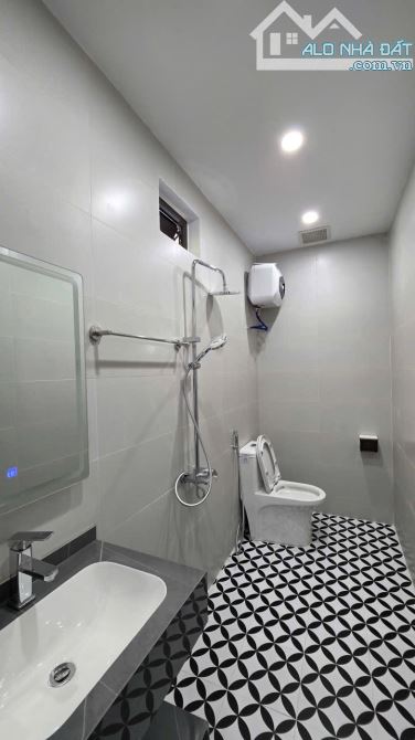 Bán nhà xây mới tại Quỳnh cư Hồng bàng - 2