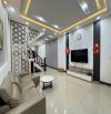Bán Nhà 2 tầng 2 mê MT 5,5m lề 3m Nguyễn Khang