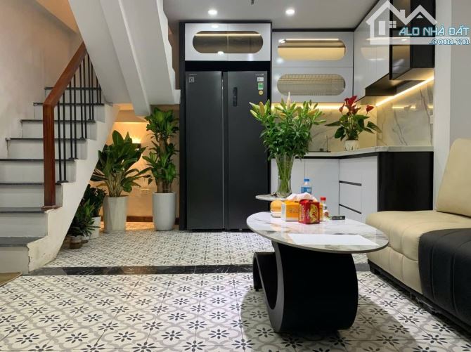 5.5 TỶ – 17/22M2 – 5 TẦNG – 3 NGỦ – 10M RA PHỐ – BẠCH MAI – PHỐ HUẾ – HAI BÀ TRƯNG - 3