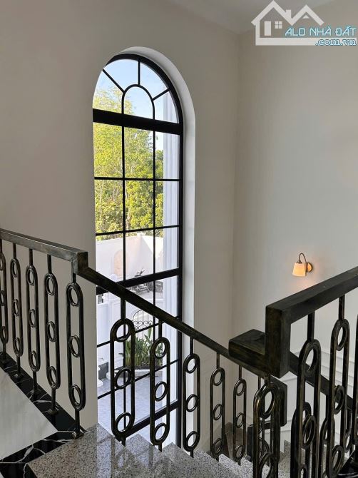 Chỉ với 2 tỷ 880 triệu đã sở hữu ngay Villa Tân Cổ Điển Phạm Đình Toái - phường Thủy Xuân - 5