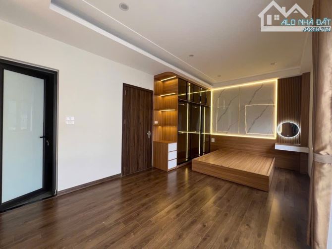Nhà Hoàng Như Tiếp - 6 Tầng Thang Máy Full Nội Thất - 60m Ra Hồng Tiến - 5