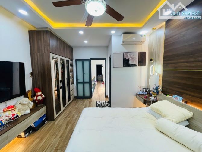 Ngôi nhà của bạn trách nhiệm của tôi  NHÀ HOT NHẤT HÔM NAY – XE HƠI NGỦ TRONG NHÀ – CHỈ 9. - 7