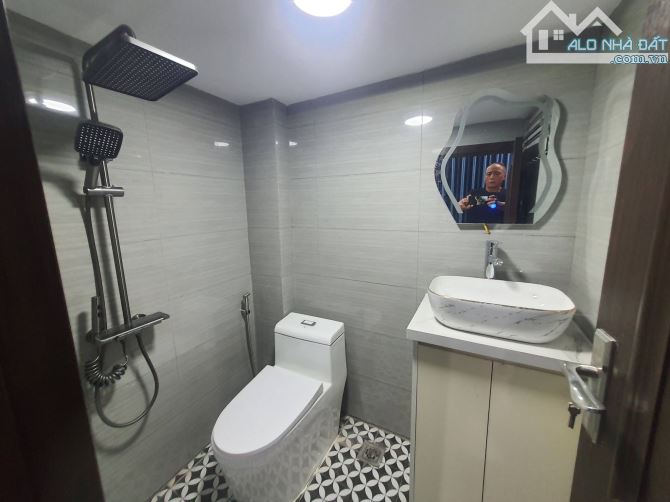 5.5 TỶ – 17/22M2 – 5 TẦNG – 3 NGỦ – 10M RA PHỐ – BẠCH MAI – PHỐ HUẾ – HAI BÀ TRƯNG - 8