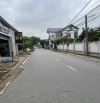 BÁN ĐẤT PHÚ THỊ MỄ SỞ VĂN GIANG. Ngõ thông ô tô tránh xe máy. Dt: 79m2, mt: 4.6m. NHỈNH 4t