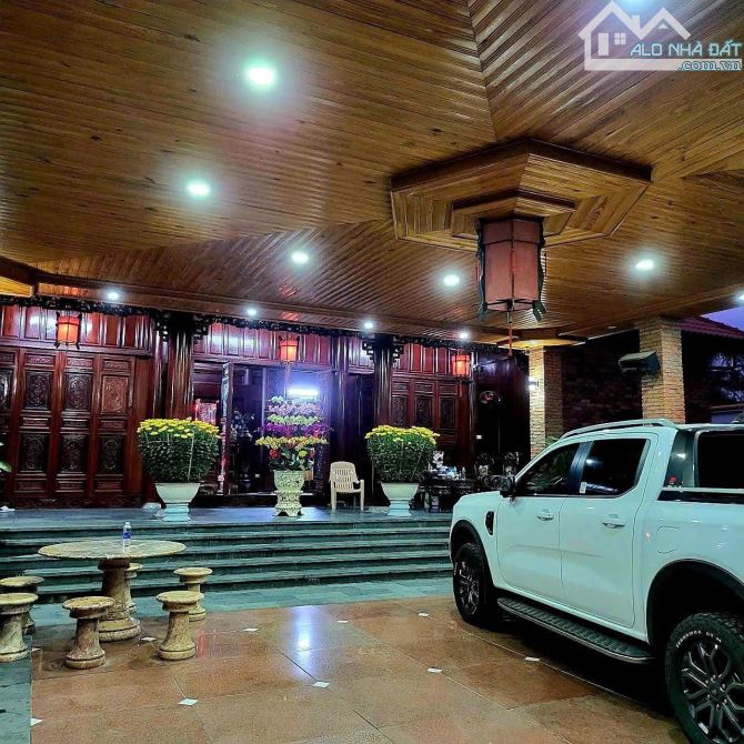 Chủ gửi bán biệt thự diện tích siêu lớn tại Dương Sơn- Hoà Xuân