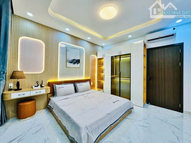 Bán căn nhà 3 Tầng Bùi Đình Tuý, P24, Q. Bình Thạnh 69,7m2 GIÁ 3TY790, SỔ HỒNG RIÊNG - 1