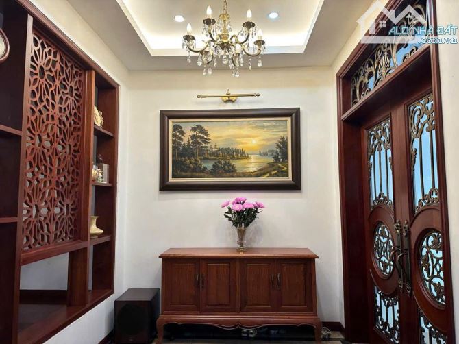 BIỆT THỰ TAM TRINH - MẶT TIỀN 8M - VỈA HÈ, 145M2, 5 TẦNG CHỈ 59.88 TỶ - 1