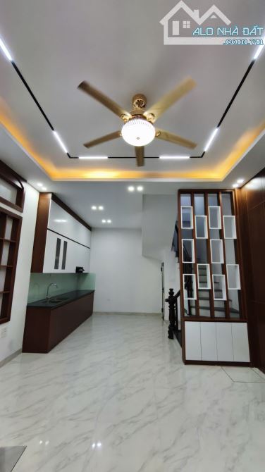 Chính chủ nhờ em bán nhà Hà Đông_2 thoáng_Full nội thất_4 phòng ngủ_Trung tâm HĐ_35m2_6tỷ5 - 6