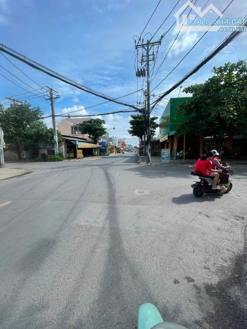 🌿Lô Góc 2 mặt tiền (420 m²) Trần Văn Mười, Hóc Môn • Đang cho thuê 25tr/tháng • 22t,ỉ (TL - 8