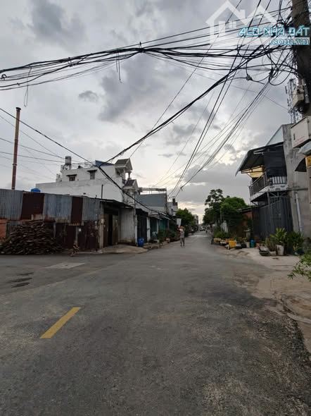 Bán đất full thổ cư 5x23m giá 3,75 tỷ Đường 6m nhựa thông Đông Thạnh 7