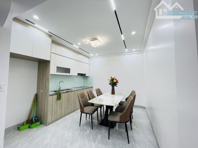 CHỈ 11.8 TỶ – VŨ TÔNG PHAN – NGÕ Ô TÔ – KINH DOANH – Ô CHỜ THANG MÁY - 10