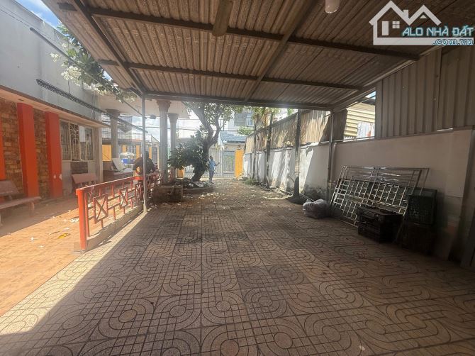 Bán đất 1 sẹc Trưng Nữ Vương, TT. Hóc Môn ,5.93x23m (nở hậu 6.53m) - 1