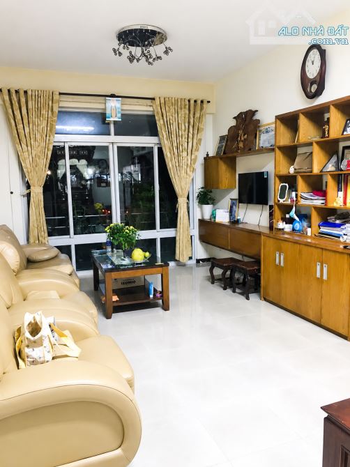 Kẹt Tiền Bán Gấp - Tản Đà Court, Quận 5 - 102m² - 3PN, 2WC - Sổ Hồng Riêng - Chỉ Từ 5,9 Tỷ - 1