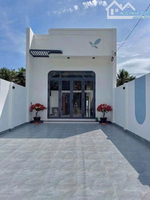 🏠 CHÍNH CHỦ GỬI BÁN CĂN CẤP 4 NẰM GẦN ĐƯỜNG ĐỒNG KHỞI - TRẢ TRƯỚC 400 TRIỆU SỞ HỮU NGAY - 1