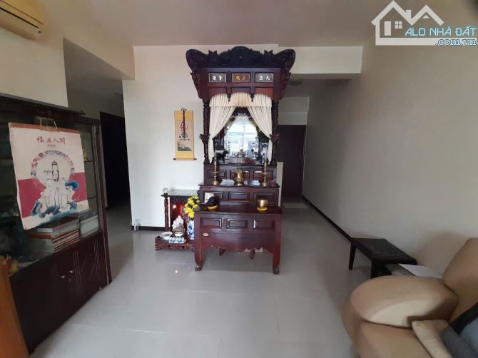 Kẹt Tiền Bán Gấp - Tản Đà Court, Quận 5 - 102m² - 3PN, 2WC - Sổ Hồng Riêng - Chỉ Từ 5,9 Tỷ - 2