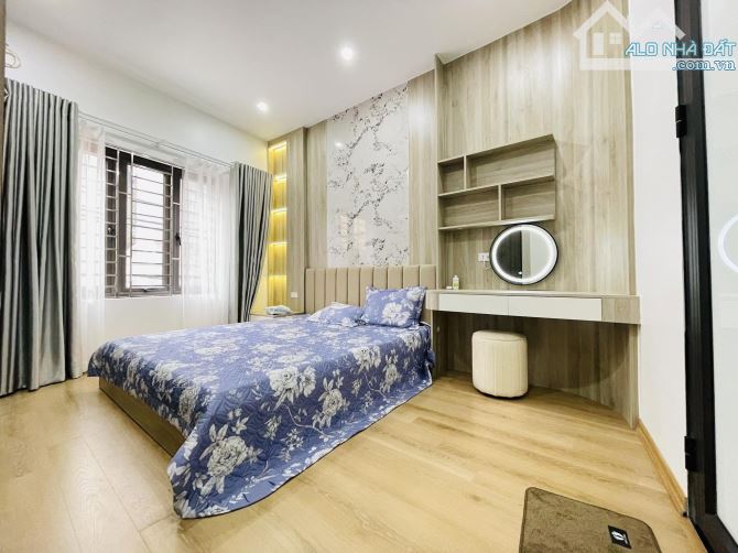 CHỈ 11.8 TỶ – VŨ TÔNG PHAN – NGÕ Ô TÔ – KINH DOANH – Ô CHỜ THANG MÁY - 2