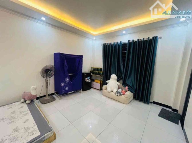 BÁN NHÀ 5 TẦNG LÔ GÓC, FULL NỘI THẤT HÀNG XÓM HỌC VIỆN AN NINH, 35M2 GIÁ CHÀO 7.55 TỶ. - 2
