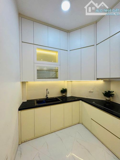 NHÀ ĐẸP - ĐƯỜNG HOÀNG MAI |34M - 5 TẦNG | GIÁ 8.35 TỶ - 3