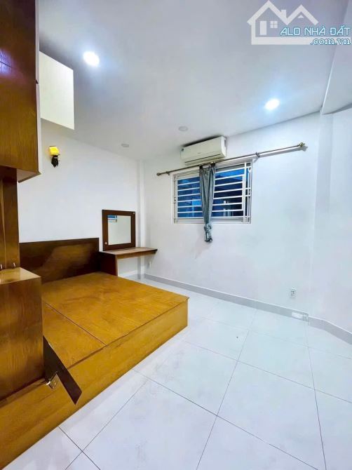 Nhà Góc Hoàng Diệu 2 51m² HXH 2T 2PN Có Dòng Tiền Chỉ 4.6 Tỷ - 3