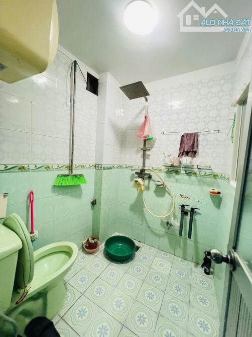 ĐẦU TAM TRINH – NÚT GIAO MINH KHAI TIMECITY – MẶT TIỀN 5M  * 5.76 TỶ * 27/30M2 - 5