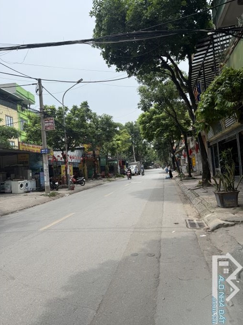 CẦN BÁN GẤP MẤY LÔ ĐẤT ĐẸP VIEW HỒ ĐIỀU HOÀ TẠI HOÀ LẠC - HÀ NỘI