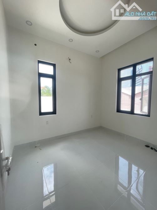 312M2( 12 x 30) 44TR/M2  - BÁN ĐẤT TẶNG NHÀ MÁI THÁI - SHR- 1/ SONG HÀNH - GẦN ĐH HUFLIT - 7