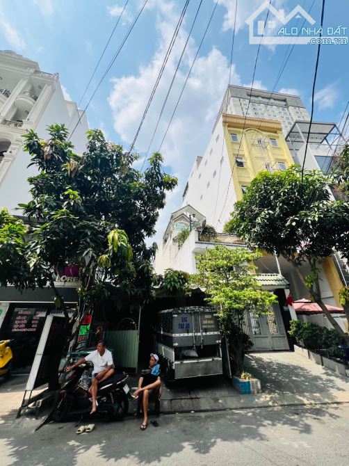 NHỈNH 15 TỶ - 156M2 - MẶT TIỀN LÊ THỊ CHỢ - Q7 BÁN ĐẤT TẶNG NHÀ -  NGAY KDC VẠN PHÁT HƯNG