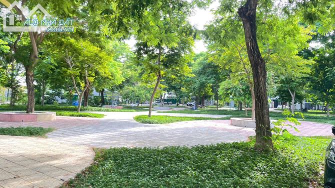 CHÍNH CHỦ BÁN LÔ ĐẤT ĐẸP MT ĐƯỜNG 3A - KĐT HÀ QUANG 2 - NHA TRANG - DT 112M2 - 1