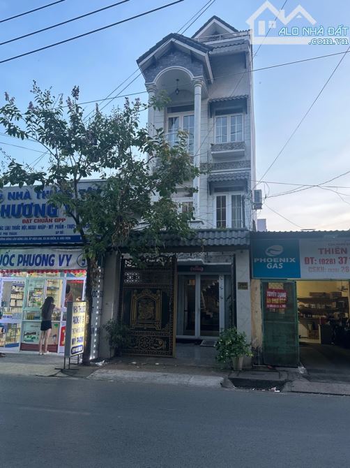 MẶT TIỀN HẬU LÂN – ĐỐI DIỆN CÔNG VIÊN – KINH DOANH ĐỈNH - 2