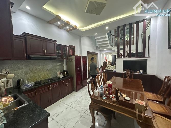 MẶT TIỀN HẬU LÂN – ĐỐI DIỆN CÔNG VIÊN – KINH DOANH ĐỈNH - 3