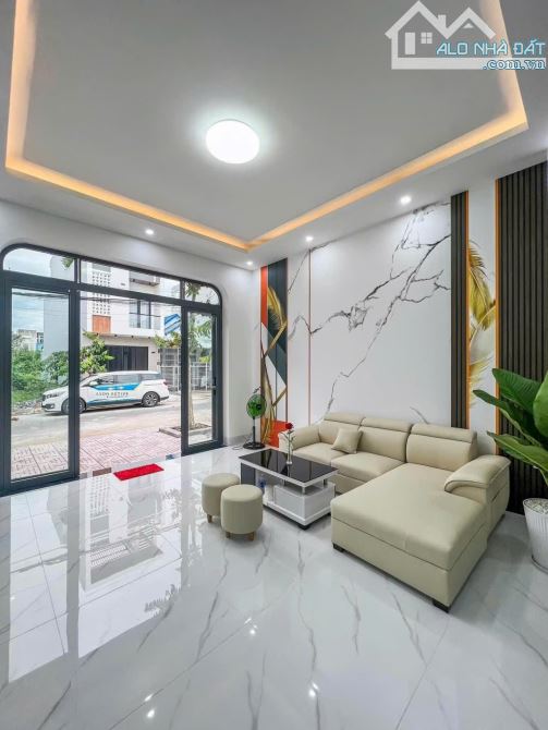 Kèo Thơm Xuất Hiện Nhà Lầu Hiện Đại Xây Mới Tại Biên Hòa Chỉ 500tr Sở Hữu Ngay