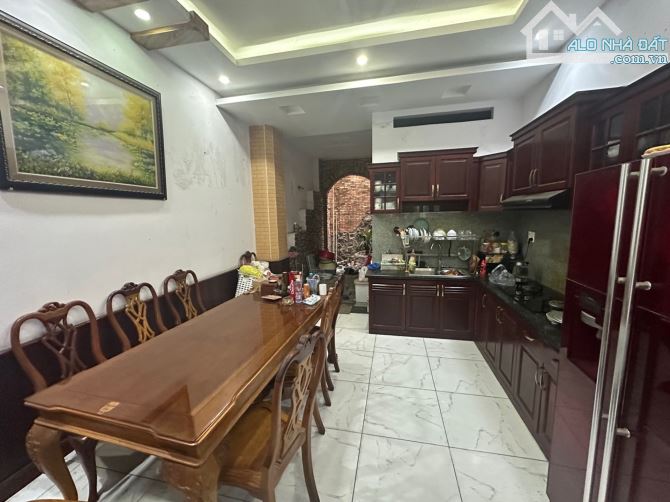MẶT TIỀN HẬU LÂN – ĐỐI DIỆN CÔNG VIÊN – KINH DOANH ĐỈNH - 4