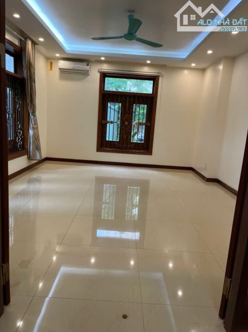 Cho thuê biệt thự căn góc – KĐT Thiên Đường Bảo Sơn, An Khánh,Hoài Đức,Hà Nội