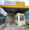 Kho xưởng và văn phòng 300 m² mặt tiền đường Quốc Lộ 1A, lộ Container