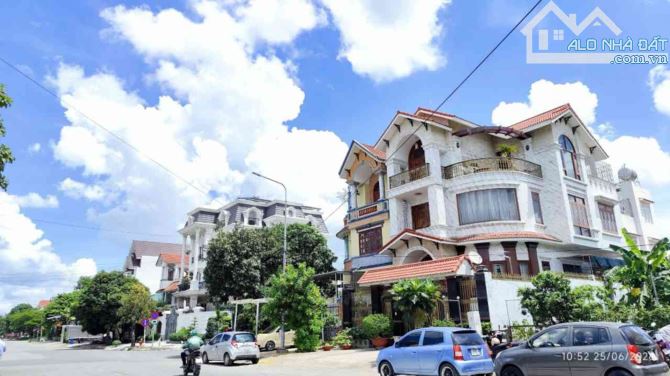 🏡 BIỆT THỰ GÓC 2 MẶT TIỀN – KHU THỚI AN, QUẬN 12, CHỈ 20T. - 1