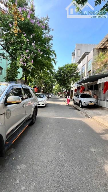 Bán đất mặt tiền Nguyễn Dữ, 300m² ngang 10m, hướng Đông Nam, giá 22,5 tỷ - 3