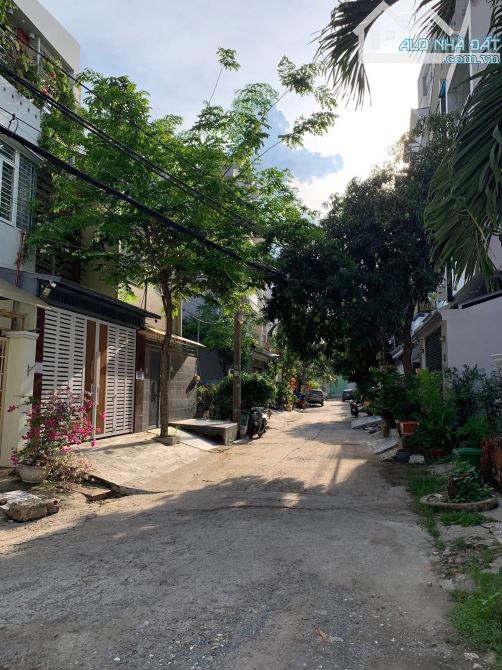 7 Tỷ 990 - HOÀNG QUỐC VIỆT – Lô Đất 80m² - Ngang 5m - Đường 8m - 4