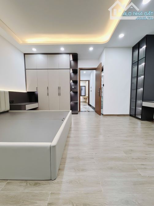 Bân Nhà 5 Tầng full Nội Thất Sổ Riêng 5 x 16 Tại Phước Kiển Gâng HAGL An Tiến - 9