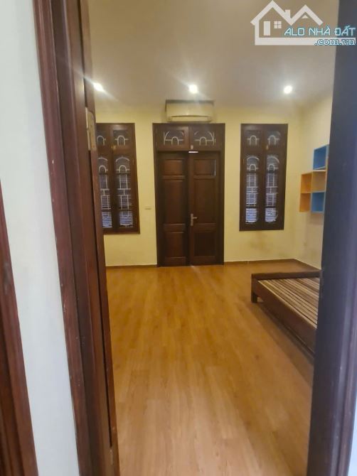 Cho thuê nhà nguyên căn 3 tầng,60m², ngõ 212 Phú Mỹ, gần Bến xe Mỹ Đình