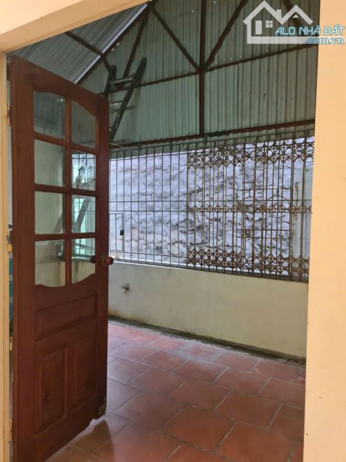 Cho thuê nhà nguyên căn 3 tầng,60m², ngõ 212 Phú Mỹ, gần Bến xe Mỹ Đình