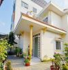 Villa sân vườn 300m² gần Ngã 3 Bầu – Giảm sốc 2 tỷ, chỉ còn 7,5 tỷ.