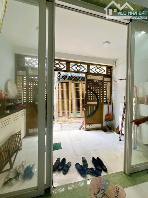 NHÀ ĐẸP GIÁ RẺ - ĐƯỜNG SỐ 7 TÊN LỬA - NGAY CÔNG VIÊN PHÚ LÂM - GIÁ NHỈNH 4T TL - 1