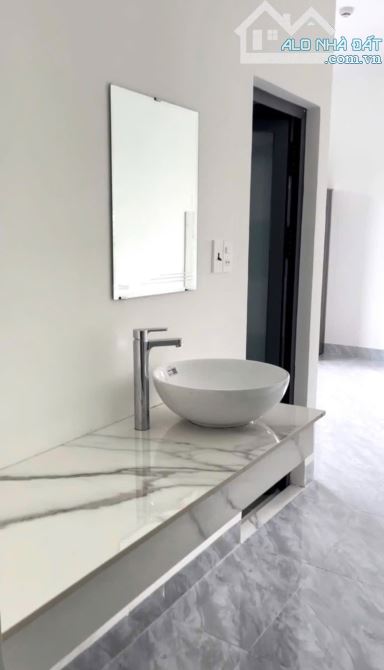 CHỦ CẦN BÁN TOÀ CH GÓC 2 MT MỸ AN 23 GIÁ RẺ - 2