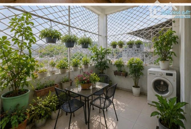 NHÀ MẶT TIỀN SÁT PHAN ĐĂNG LƯU - 90M2 - 3 TẦNG - TẶNG NỘI THẤT - GẦN HELIO - 8.6 T 3